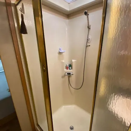 Remodeled And Comfortable Rv - Free Parking Miami Exterior photo